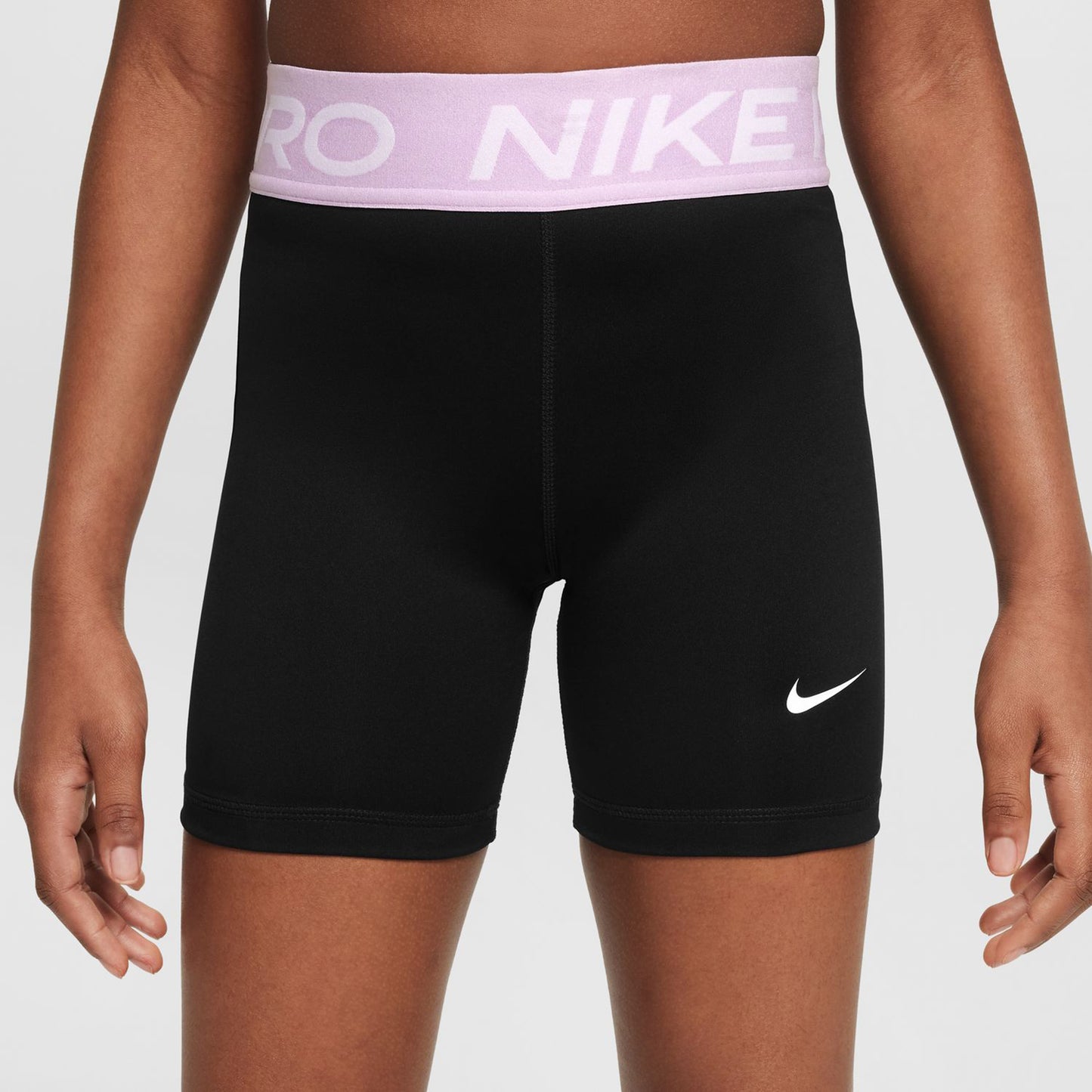 Nike Dri-Fit Big Kids 3in Shorts Mädchen - schwarz, flieder Nike Dri-Fit Big Kids 3in Shorts Mädchen - schwarz, flieder