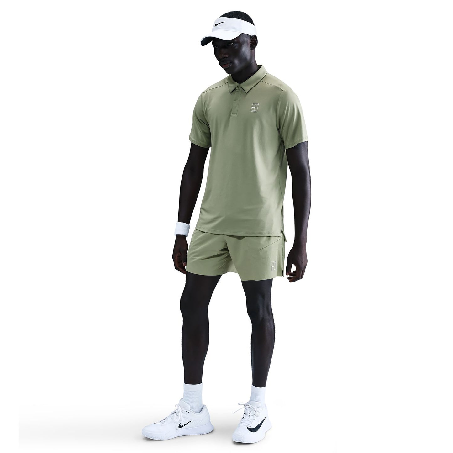 Nike Court Dri-FIT Advantage 6in Shorts Herren - oliv, weiß Nike Court Dri-FIT Advantage 6in Shorts Herren - oliv, weiß