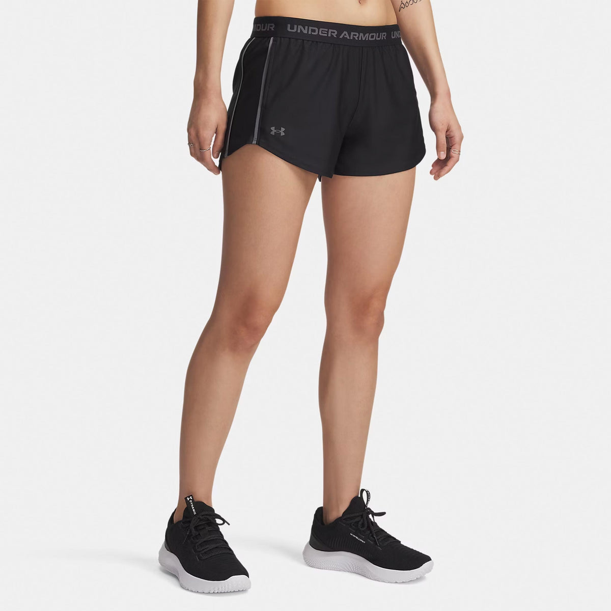 Under Armour Tech Play Up Ballshorts Damen-schwarz Under Armour Tech Play Up Ballshorts Damen-schwarz
