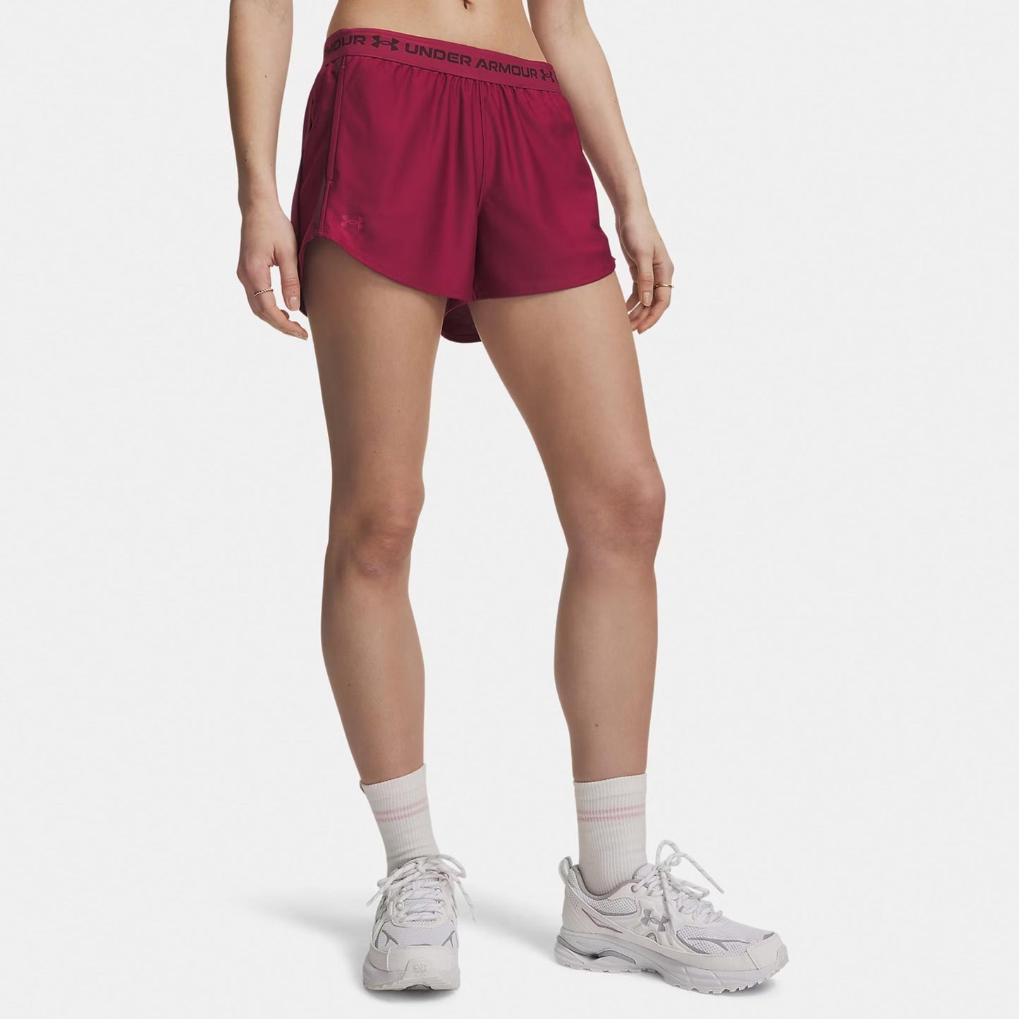 Under Armour Tech Play Up Shorts Damen - rot, dunkelrot Under Armour Tech Play Up Shorts Damen - rot, dunkelrot