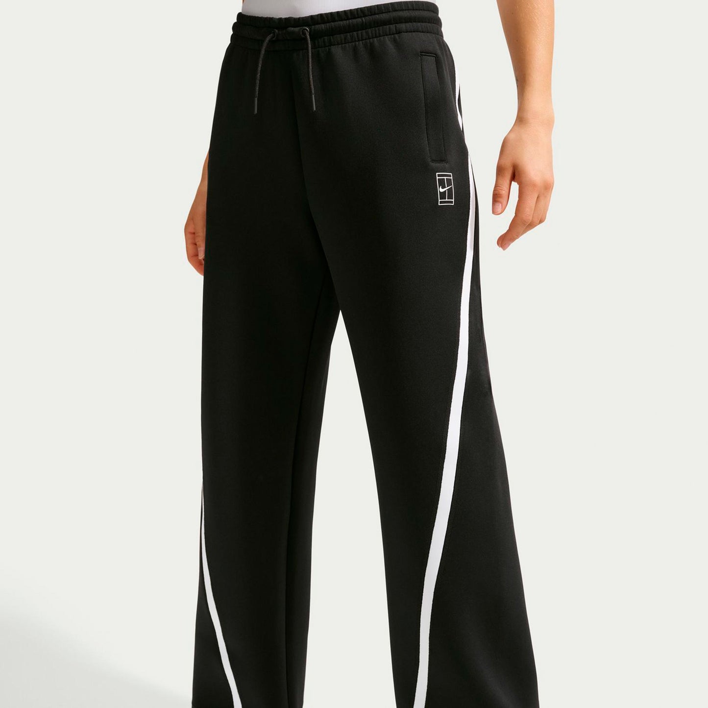Nike Court Dri-Fit Advantage Trainingshose Damen-schwarz Nike Court Dri-Fit Advantage Trainingshose Damen-schwarz