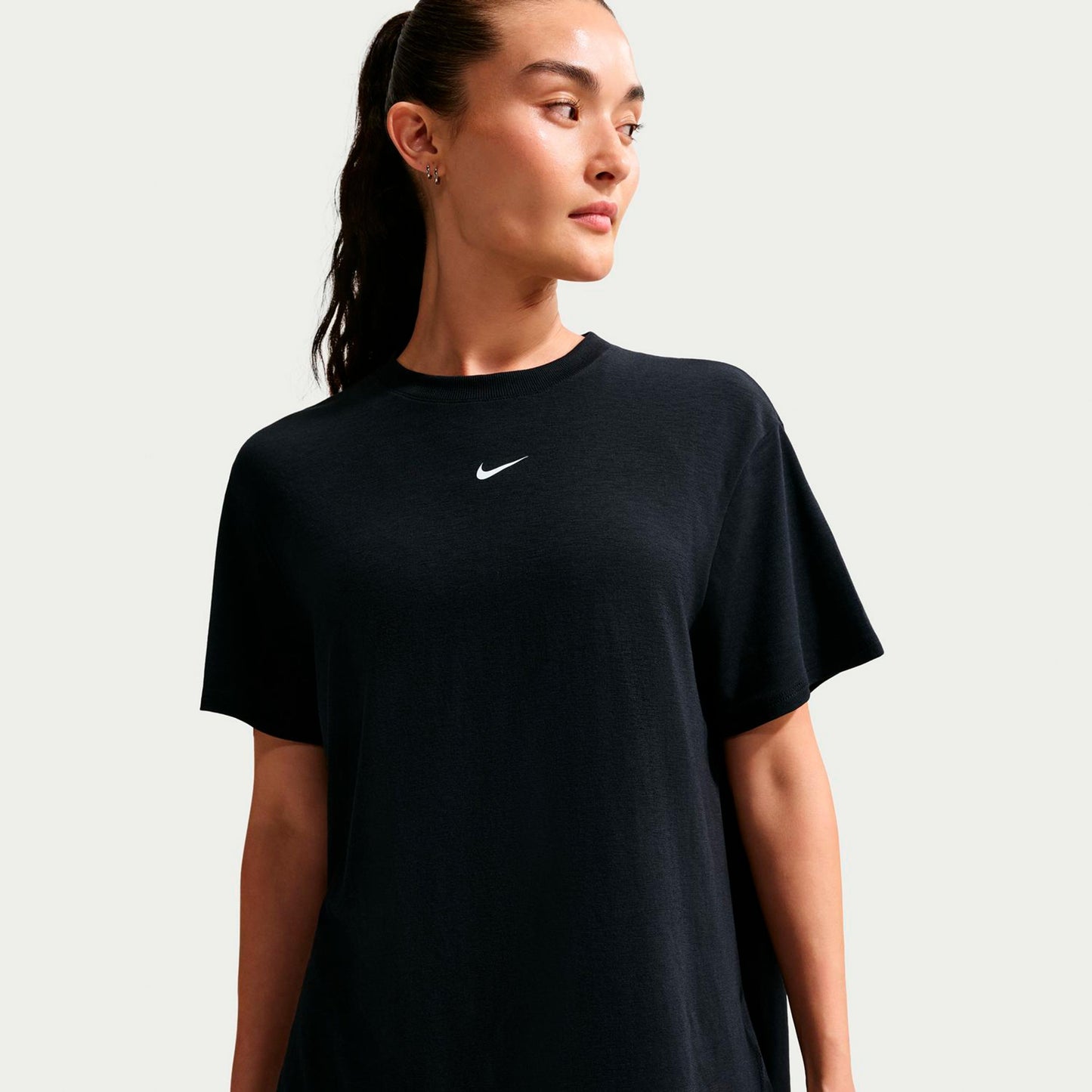 Nike One Relaxed Dri-Fit T-Shirt Damen-schwarz Nike One Relaxed Dri-Fit T-Shirt Damen-schwarz