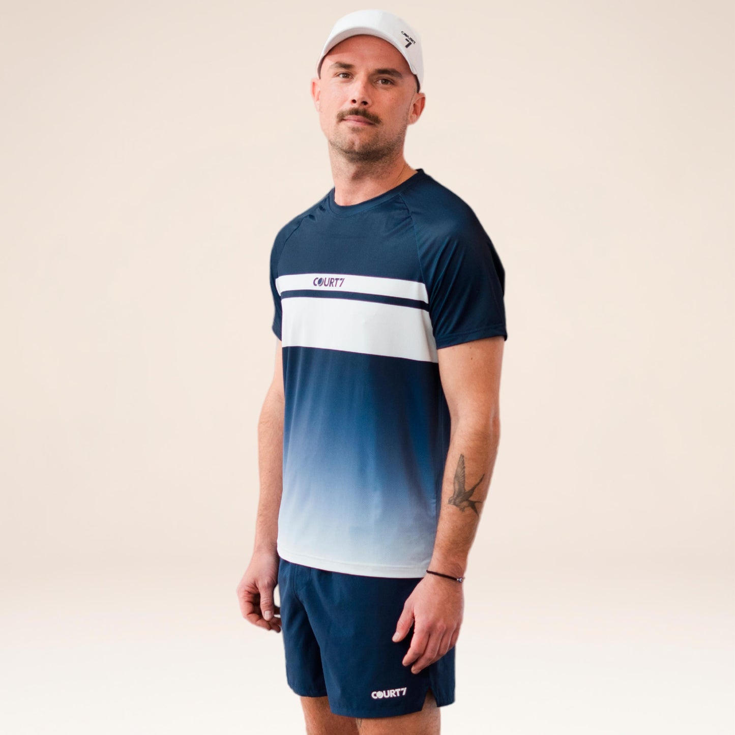 COURT7 Performance Gradient Stripe T-Shirt Herren - blau COURT7 Performance Gradient Stripe T-Shirt Herren - blau