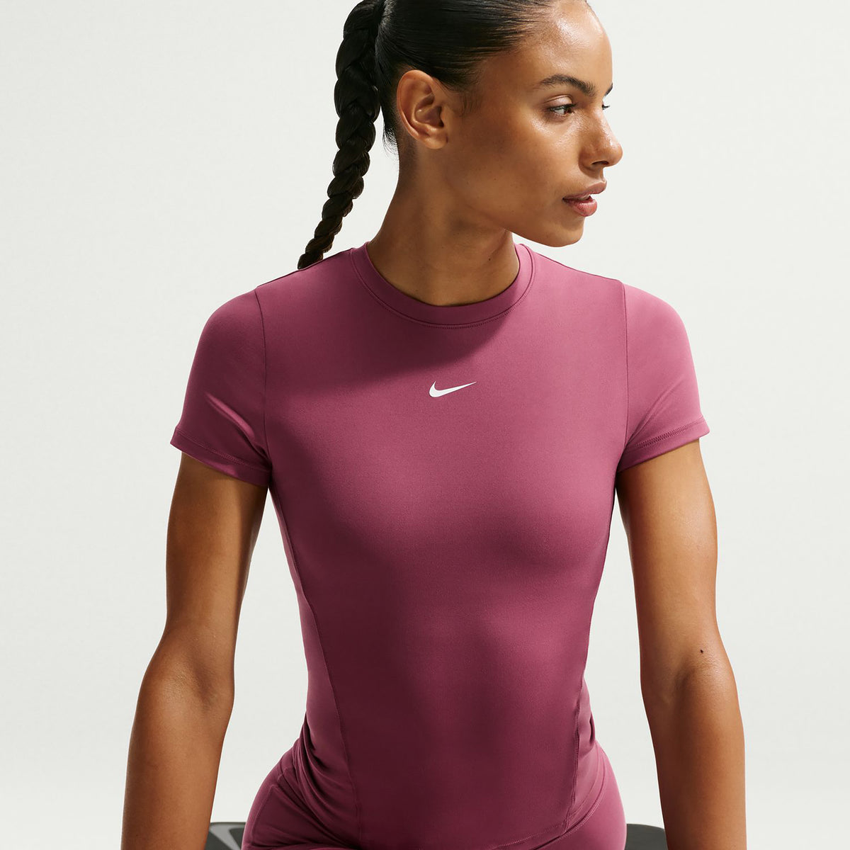 Nike One Fitted T-Shirt Damen - mauve