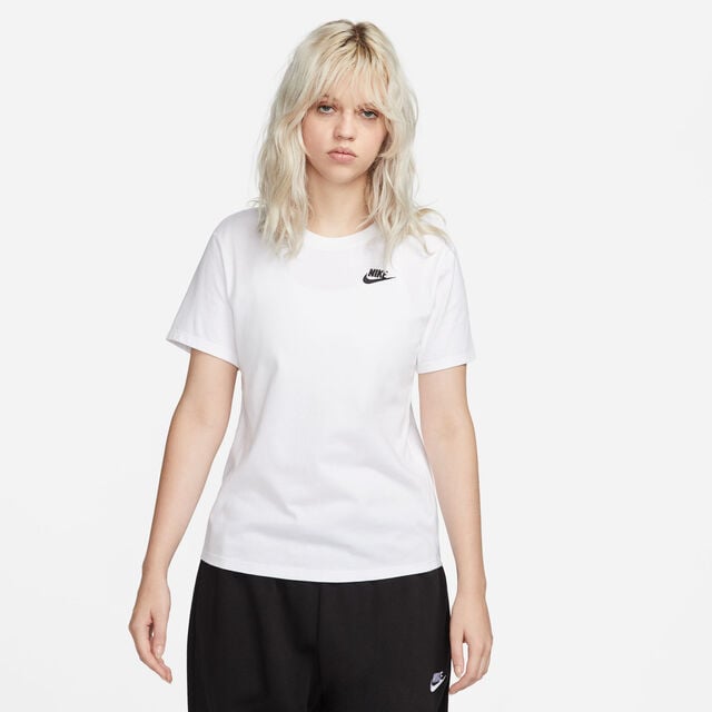 New Sportswear Tee Club